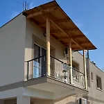 Vila Luani